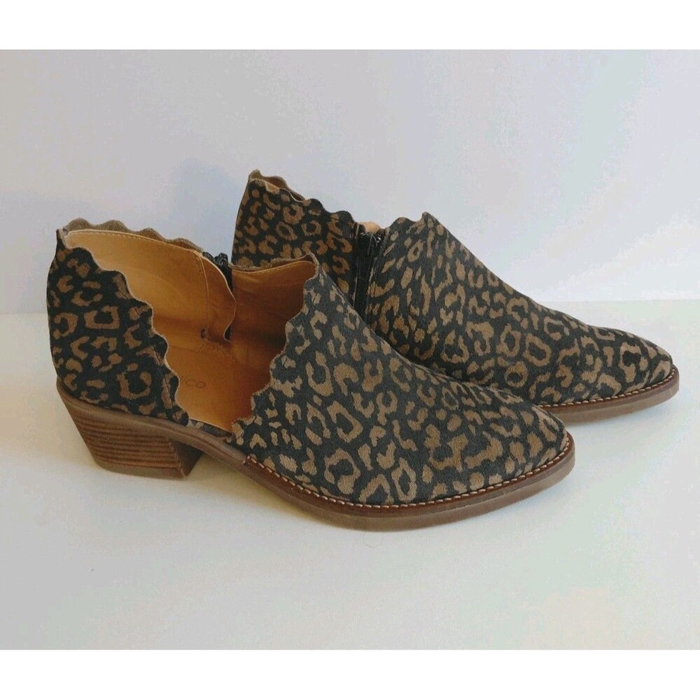 Klub Nico Brown Suede Leopard Booties w/Side Cutout and Scallop edge Size 40